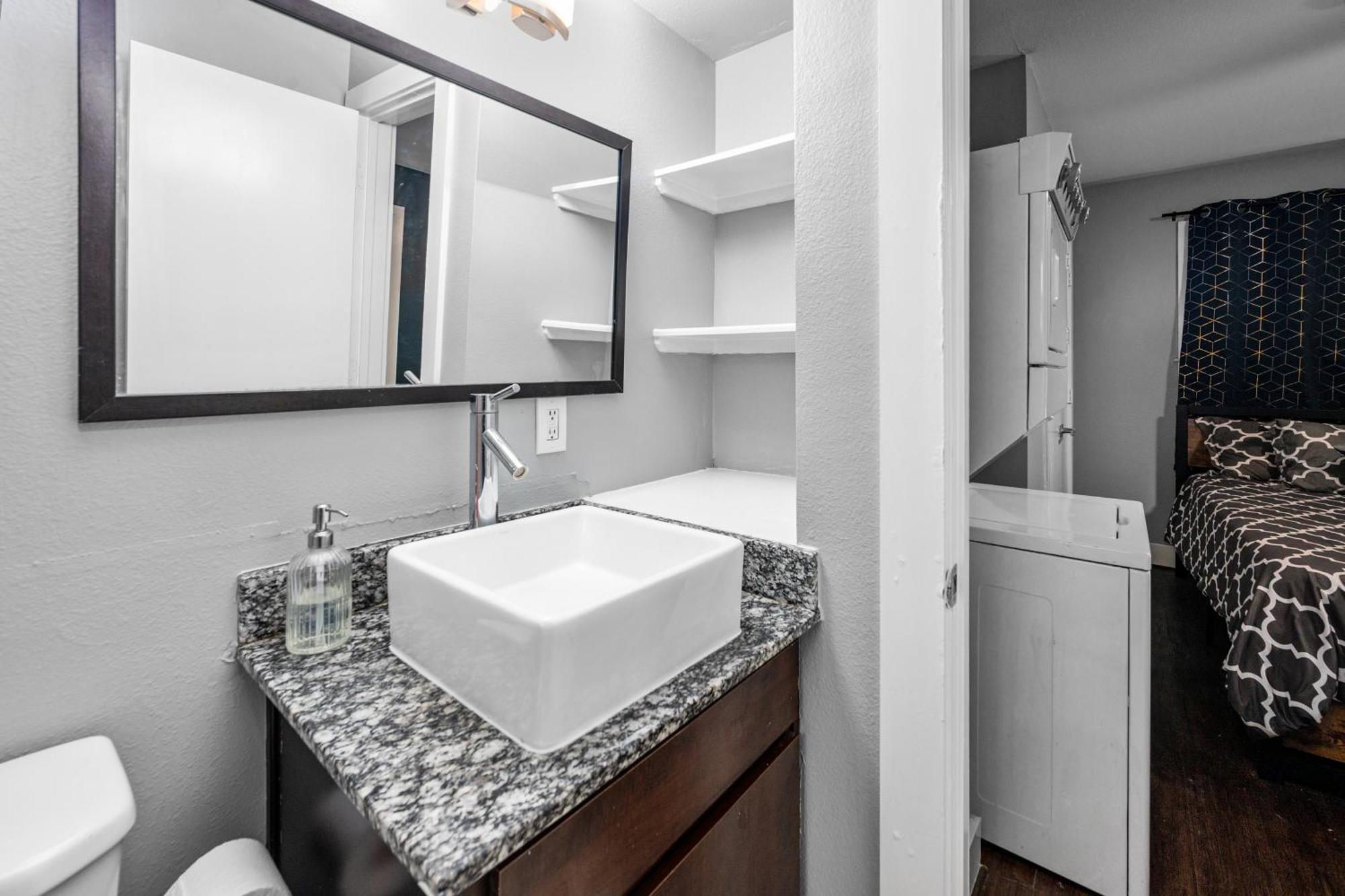 1br With Fully Equipped Kitchen Close To Major Attractions Appartamento